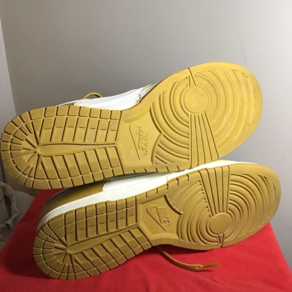 😎Nike’s bronze low dunk, great condition, size 11, see photos, 🔥🔥 - Picture 6 of 6